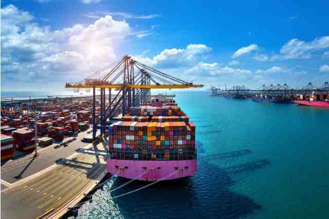 Level 5 Award in Logistics and Transport